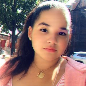 Meet your Posher, Evelin